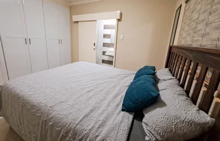 Furnished unit well positioned in Gateway area