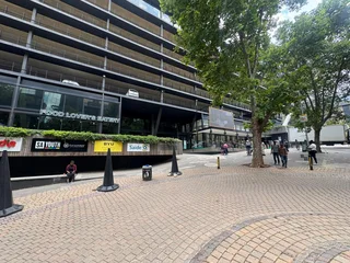 Prime Office Space to Let - 19 Ameshoff Street, Braamfontein