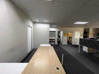 First Floor A-Grade Office To Let in Golf View Office Park