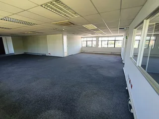 471m² Office To Let In Parow North Open Plan