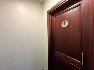 First Floor A-Grade Office To Let in Golf View Office Park