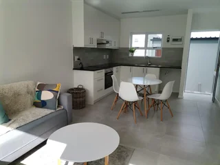 2 Bedroom Townhouse to rent in Honeydew Country Estate