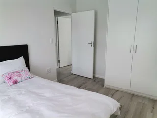 2 Bedroom Townhouse to rent in Honeydew Country Estate