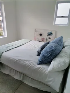 2 Bedroom Townhouse to rent in Honeydew Country Estate