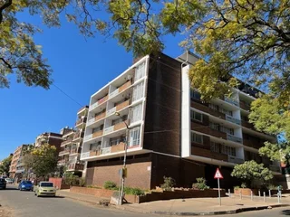 Secure 2-bedroom Flat In Tudhope Avenue, Berea