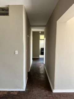 Secure 2-bedroom Flat In Tudhope Avenue, Berea