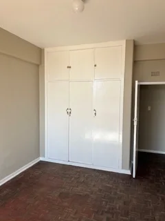 Secure 2-bedroom Flat In Tudhope Avenue, Berea