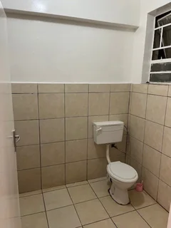 Secure 2-bedroom Flat In Tudhope Avenue, Berea