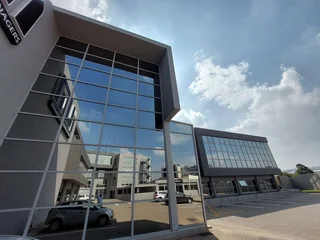 402 sqm Office to Let in Bedfordview