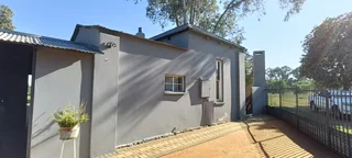 LARGE SMALL HOLDING.EXCELLENT LOCATION.MARKED FOR DEVELOPMENT