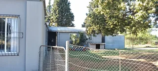 LARGE SMALL HOLDING.EXCELLENT LOCATION.MARKED FOR DEVELOPMENT