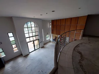 2077 sqm Office to Let in Bedfordview