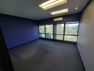 1018 sqm Office to Let in Bedfordview