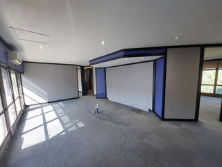 1018 sqm Office to Let in Bedfordview