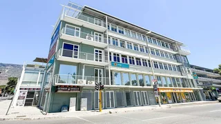 Thebe Hoskins House | Prime 272sqm Restaurant Opportunity