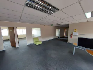463 sqm Office to Let pa Bedfordview