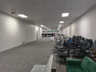 8500m² Warehouse to rent Linbro Park