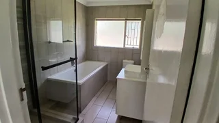 Beautiful 5 Bedroom house for sale