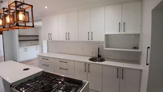 Beautiful 5 Bedroom house for sale