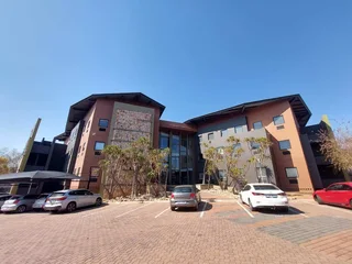 468 sqm Office to Let su Bedfordview
