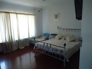 Spacious 3BR Apartment: Must Sell, Offers Welcome!&#34;