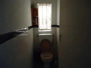 Spacious 3BR Apartment: Must Sell, Offers Welcome!&#34;