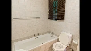 Charming 3-bedroom And 2-bathroom Townhouse In Cocoa Close, Honeydew