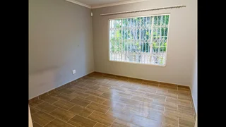 Charming 3-bedroom And 2-bathroom Townhouse In Cocoa Close, Honeydew