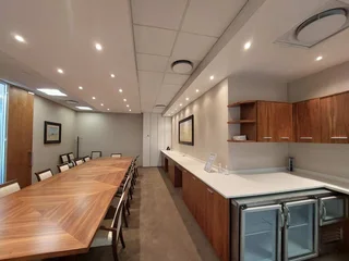 2111 sqm Office to Let in Bedfordview