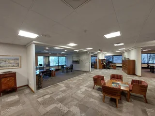 2111 sqm Office to Let in Bedfordview