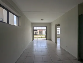 Secure 2-Bedroom And 1-Bathroom Apartment In Benoni North