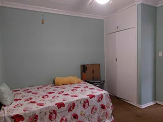 &#34;Luxury Living Awaits: Spacious 2-Bedroom Apartment with Jacuzzi&#34;