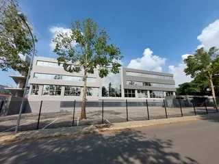 2262 sqm Office to Let in Bedfordview