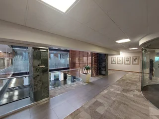 2111 sqm Office to Let in Bedfordview