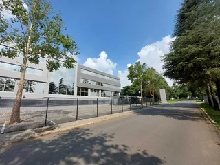 369 sqm Office to Let in Bedfordview