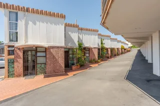 Modern Duplex in Umgeni Park!