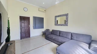 Stylish 3 Bedroom Townhouse with Big Backyard!