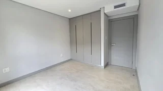 Modern Luxury Living at Ridgeside Residence!