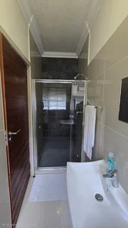 Fully Furnished 2-Bedroom Apartment with WiFi