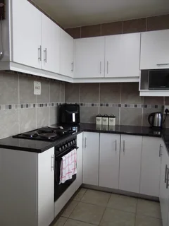 Modern 2 Bedroom Apartment in Amanzimtoti
