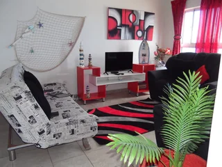 Modern 2 Bedroom Apartment in Amanzimtoti