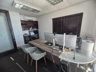 239m² Office Space To Let In Durbanville Private Balcony