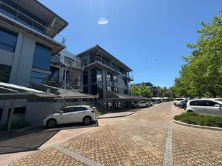 114m² Neat &amp; Modern Office To Let in Techno Park, Stellenbosch