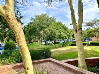 First Floor Office Space To Let - Fairway Office Park, Bryanston