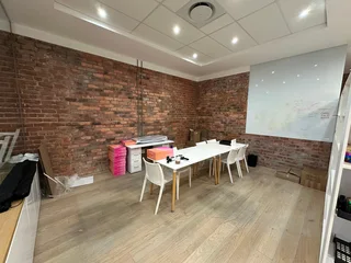 115m² Modern Ground Floor Office To Let in Black River Park, Observatory, with Furniture