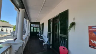 371m² Free-Standing Offices To Let in Paarl