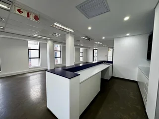 Prime P-Grade Office Space to Let - The Main Straight Office Park, Bryanston