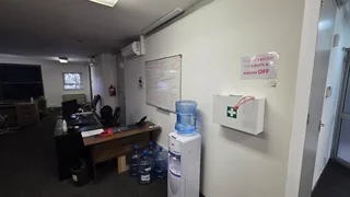 326m² Office To Let Lynnwood – First-Floor Workspace With Fibre Connectivity