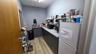 145m² Office To Let Lynnwood – Central Office Park With Fibre Connectivity