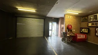 254 Square meter light industrial warehouse to let in Route 21 Business park with highway Access